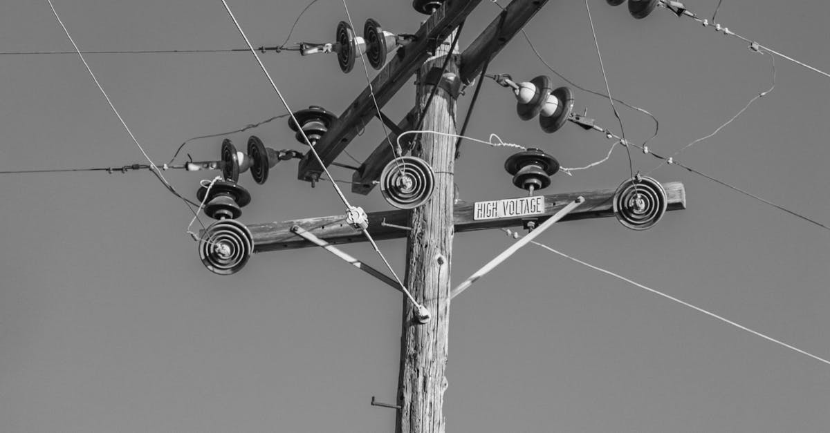 Smoke Alarm Battery Replacement Tips for Homeowners